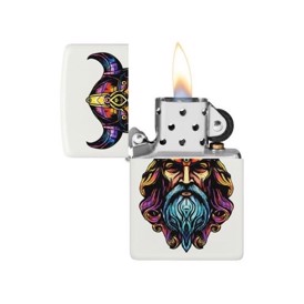 Zippo Lighter i Farvet Viking Design set med flamme